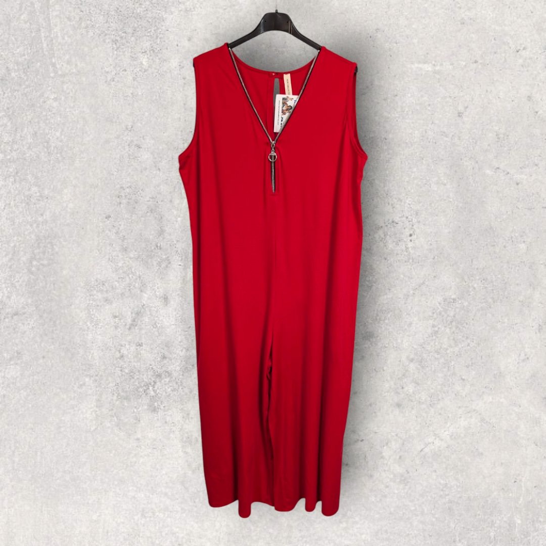 Mono Lucrecia Rojo