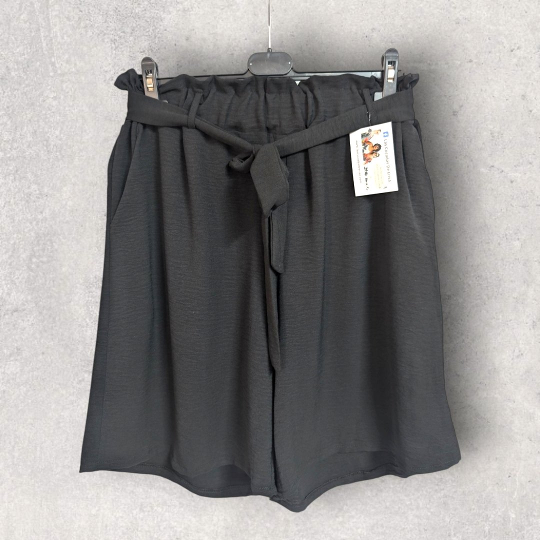 Bermudas María Black