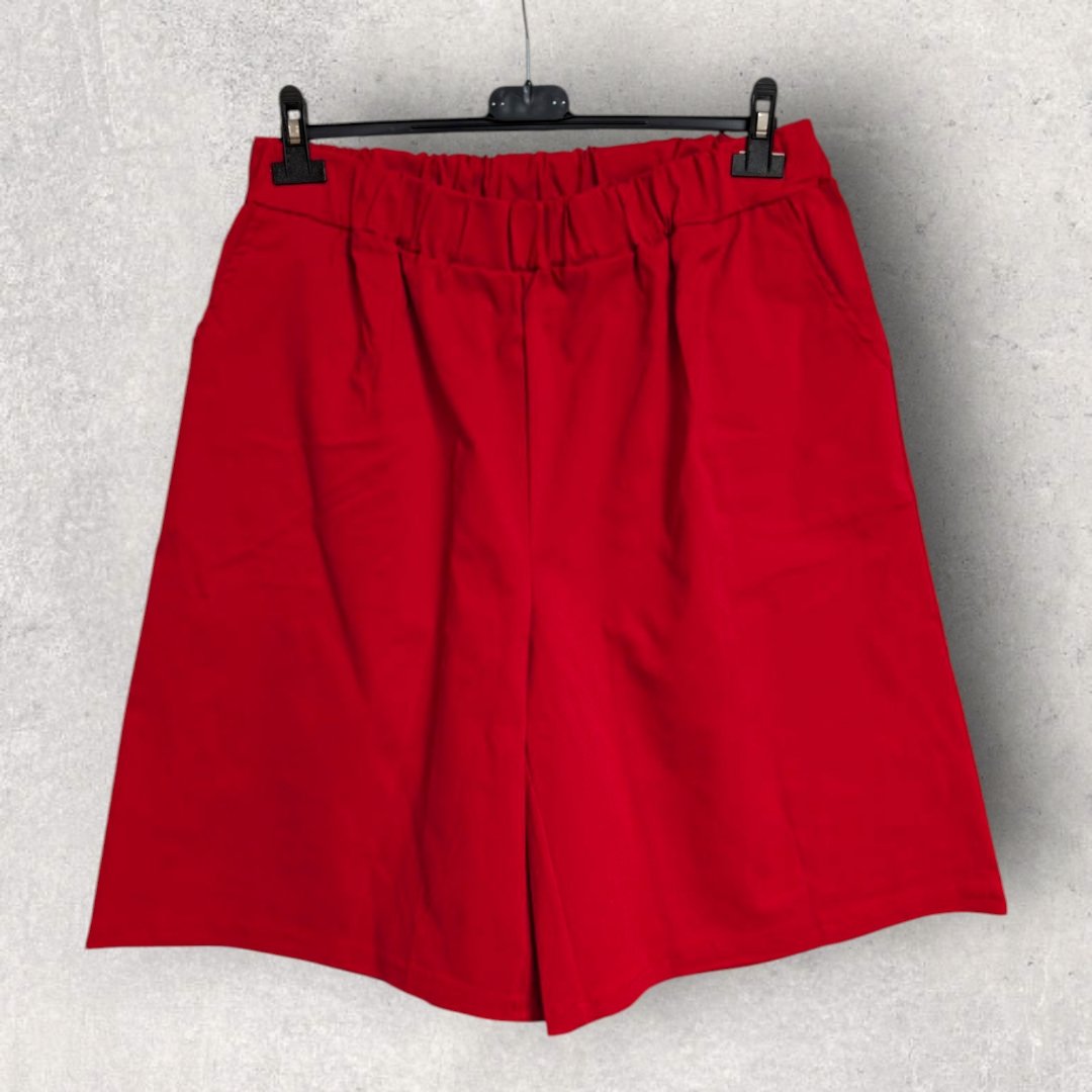Bermudas Jenny Rojo
